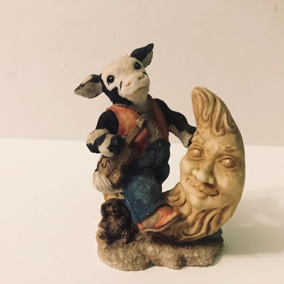 Vintage 1995 Ganz Cowtown Wild Bull  Hickock Figurine 3.5 Inch Tall - Picture 1 of 10